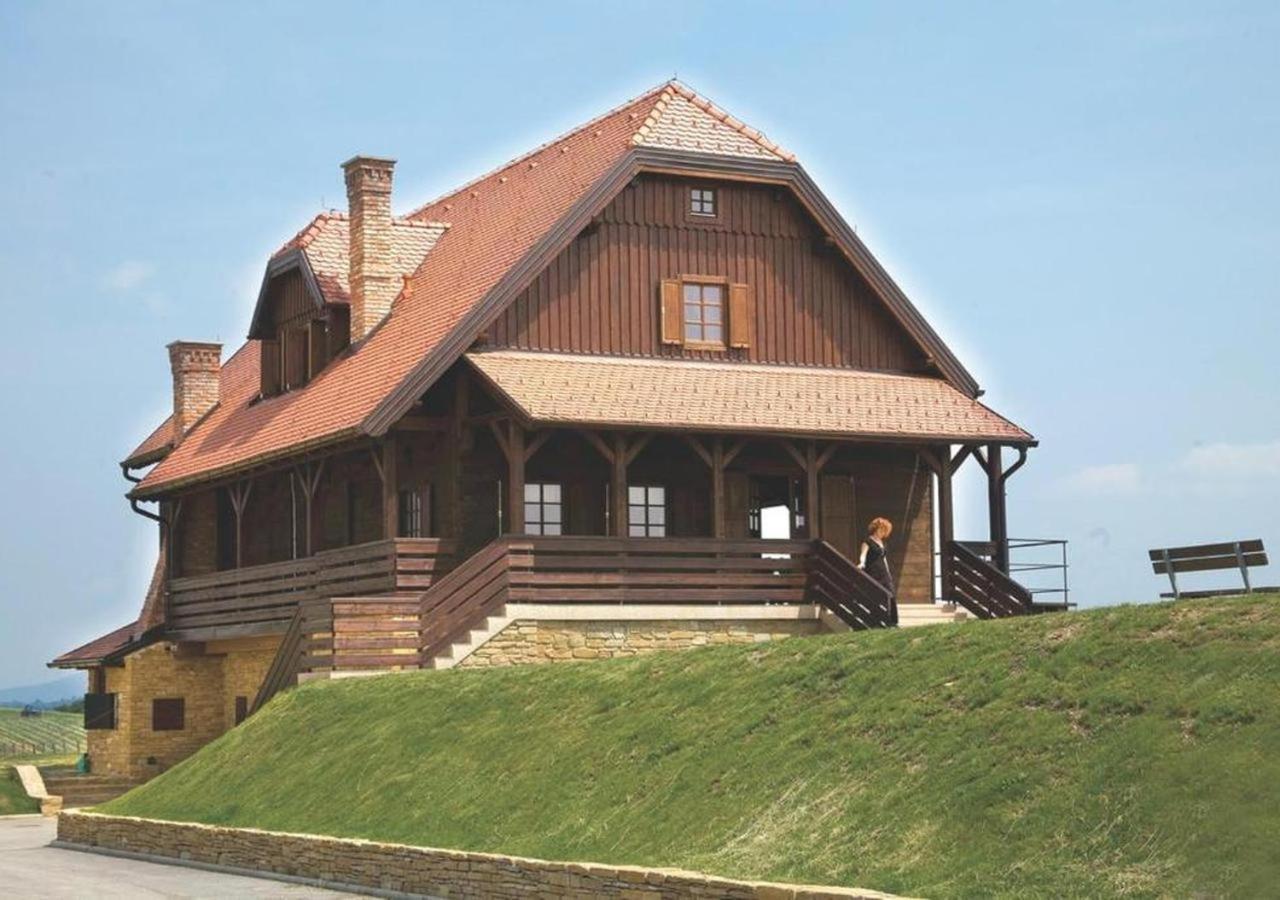Rooms Bolfan Vinski Vrh Hrašćina Esterno foto